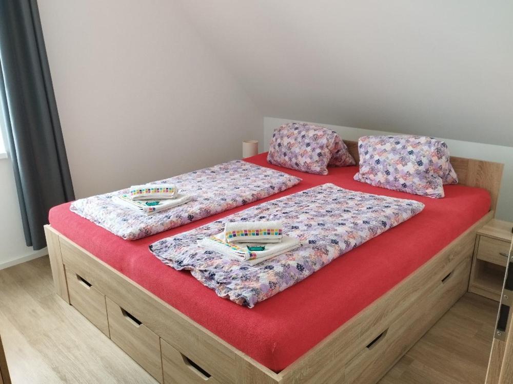 Apartman Dasa Frymburk Exterior foto